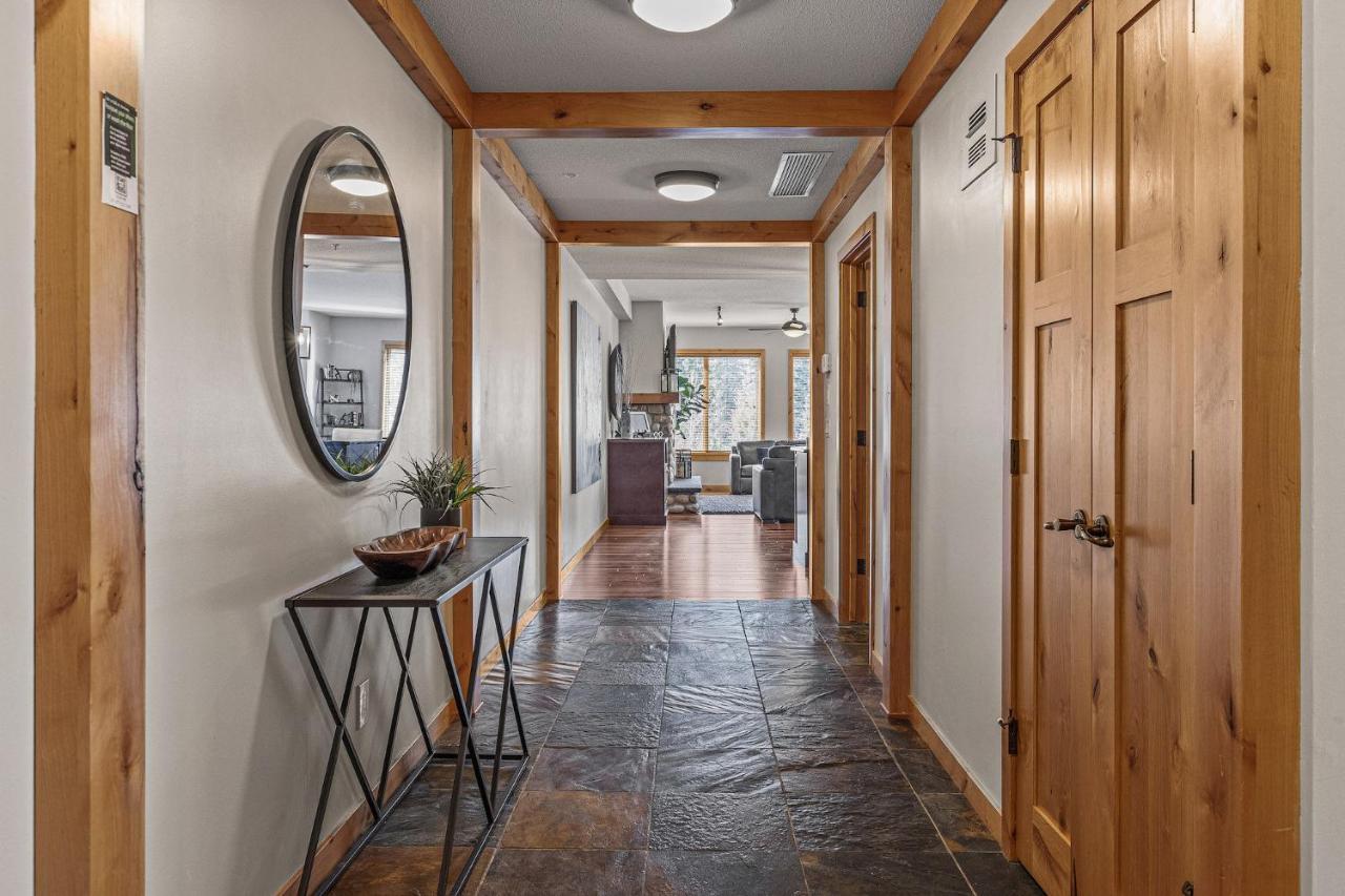 3 Bedroom Condo By Canadian Rockies Vacation Rentals キャンモア エクステリア 写真